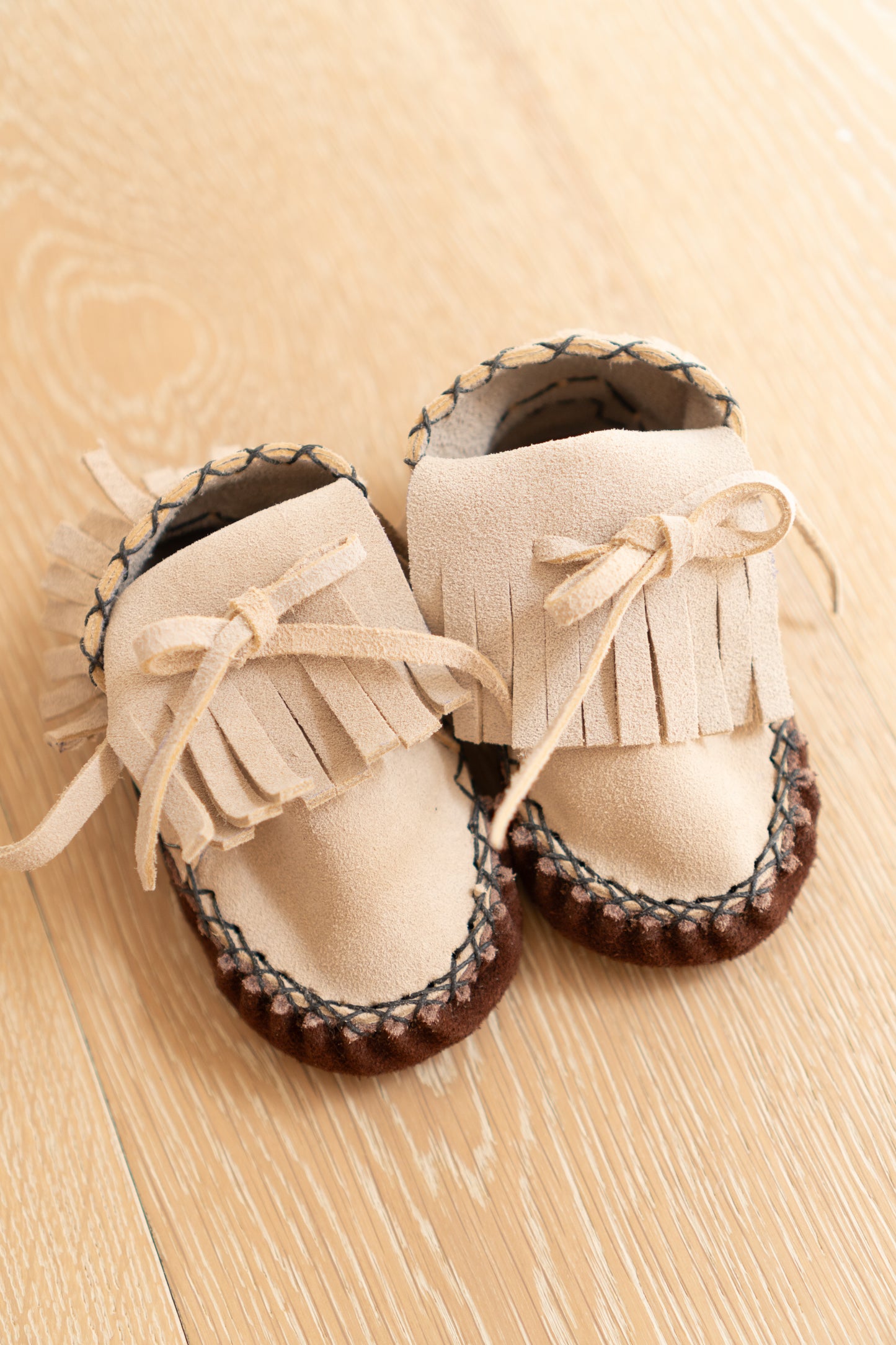 NATIVE BOOTIES